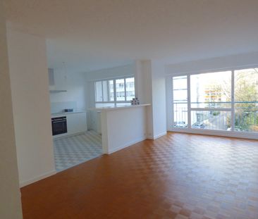 Location Appartement 3 pièces 79m² VILLEURBANNE 69100 - Photo 5