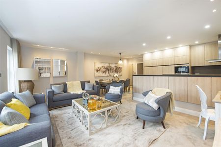 Lyndhurst, NW3 5PB - Photo 2