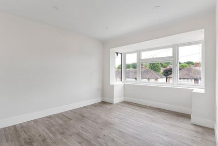 4 bedroom terraced house to rent - Photo 2