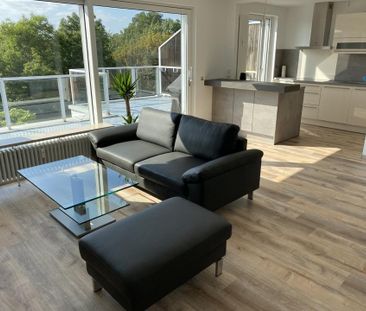 Exklusives Wohnen im Grünen – Luxuriöses 2-Zimmer-Penthouse - Photo 1