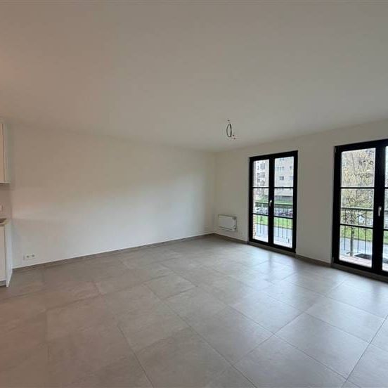 Appartement te huur - Photo 1