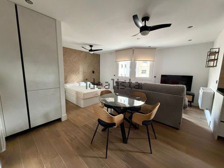 Alquiler de estudio en Calle Arenal - Photo 5