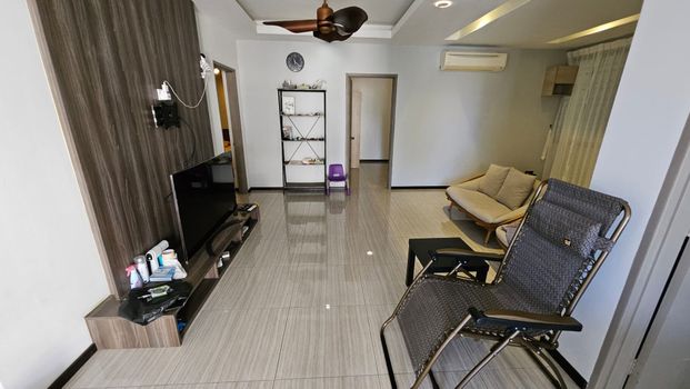 Taman Ganang Apartment | Fully Furnished | Level 1 - Photo 1