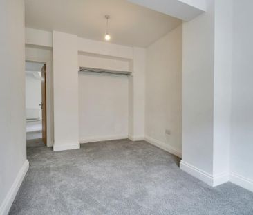 2 bedroom ground floor maisonette to rent - Photo 5