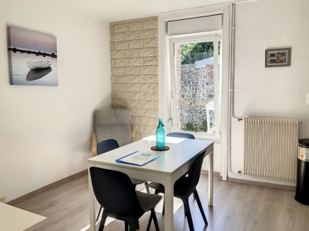 Location - Appartement 2 pièce(s) - Meublé à l'année - 41 m² - Granville - Photo 2