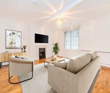 2 bedroom flat to rent - Photo 2
