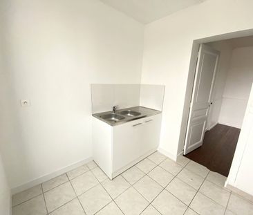 Location Appartement 3 pièces 47m² - Photo 6
