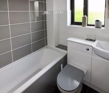St. Whites Court Cinderford - Photo 6