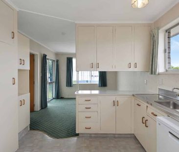 Sun, Space & A Stand-Out Location - Photo 3