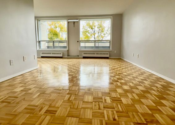 For Lease - 363 Lakeshore Road Unit# 208, Mississauga, Ontario - Photo 1