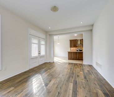 For Lease - 230 Jessie Caverhill Pass, Oakville, Ontario - Photo 3