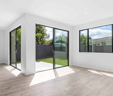 Stylish, Modern Townhouse - Photo 4