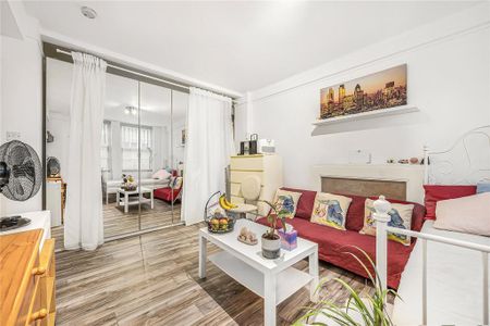 Studio to rent - Photo 4