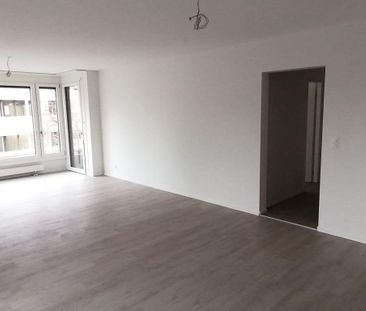 Frisch sanierten 3.5 Zimmerwohnung! - Photo 1