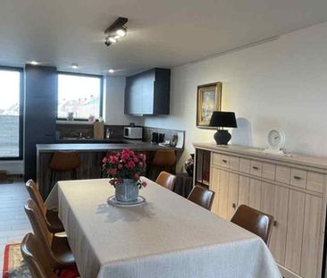 Duplex te huur in Meulebeke voor € 775 met 1 slaapkamer - Foto 2