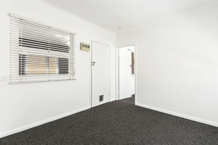 1/115 Waterdale Road, Ivanhoe, VIC 3079 - Photo 2