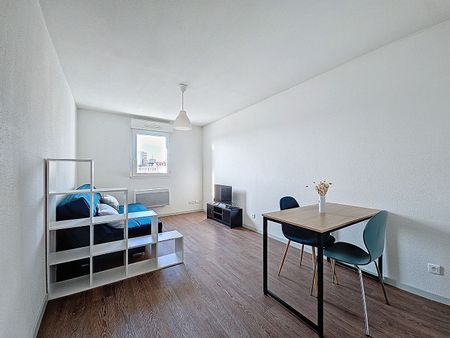 Location Appartement 1 pièce 25m² - Photo 2