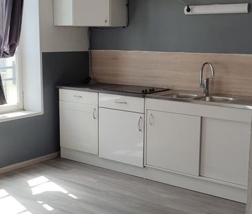 Loue Appartement à CHALONS EN CHAMPAGNE - Photo 1