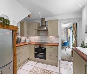 3 bedroom detached house to rent - Photo 6