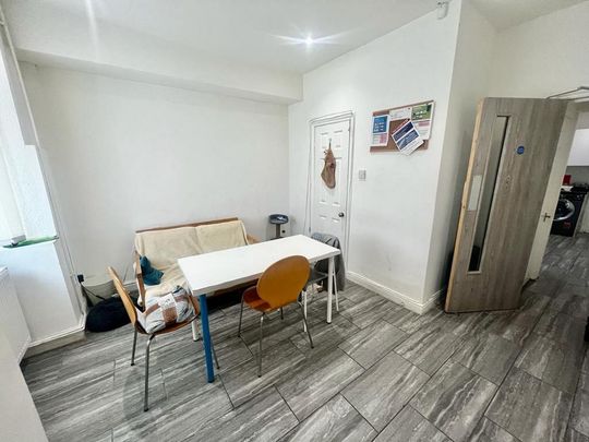 1 bedroom end of terrace house to rent - Photo 1