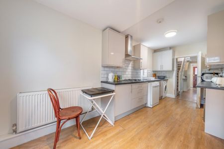 3 bedroom house to rent - Photo 4