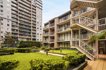 219/28 Little Lonsdale Street, Melbourne VIC 3000 - Photo 3