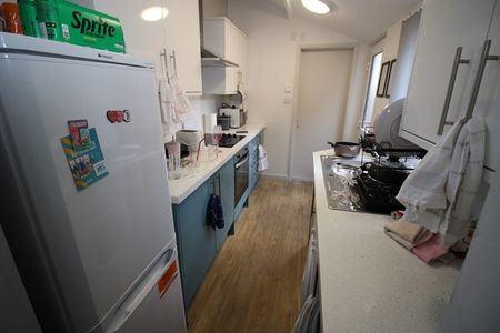 63 Newland Street west - Photo 5