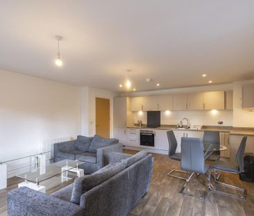3 bedroom apartment to rent - Photo 1