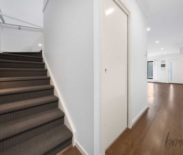 MODERN LIVING IN THE HEART OF CRAIGIEBURN - Photo 5