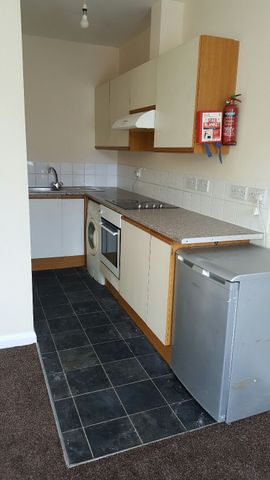 2 bedroom flat to rent King Street, NR30 - Photo 3