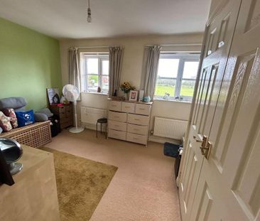 2 bedroom terraced house to rent - Photo 6
