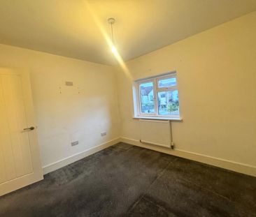 2 bedroom semi-detached house to rent - Photo 2