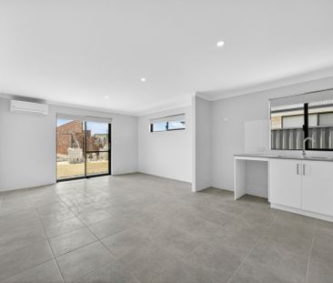 Brand New Four Bedroom Dual Living Property! - Photo 1
