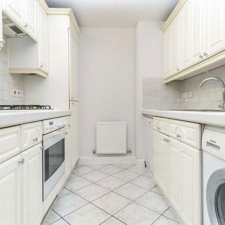1 bedroom flat to rent - Photo 3
