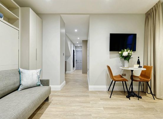 Studio to rent - Photo 1