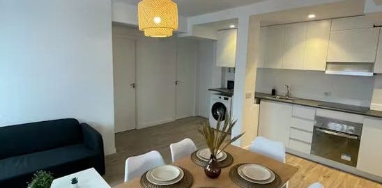 Carrer de Veneçuela, Valencia, Valencian Community 46007 - Photo 2