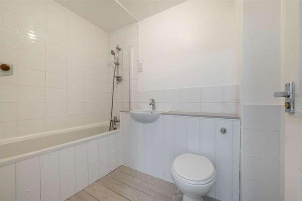 Dairyman Close, Cricklewood, London, NW2 - Photo 1