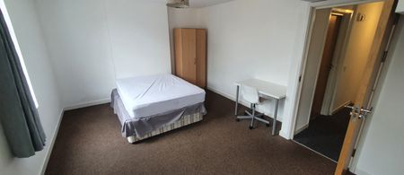 17 Moira Street, Adamsdown, Cardiff, CF24 0EQ - Photo 4