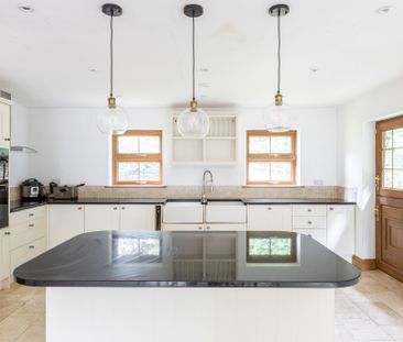 To Let 4 Bedroom House - Photo 6