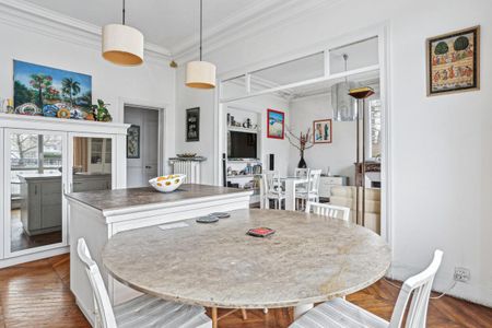 Location Appartement 10 pièces Meublé 190m² BOULOGNE BILLANCOURT 92100 - Photo 4