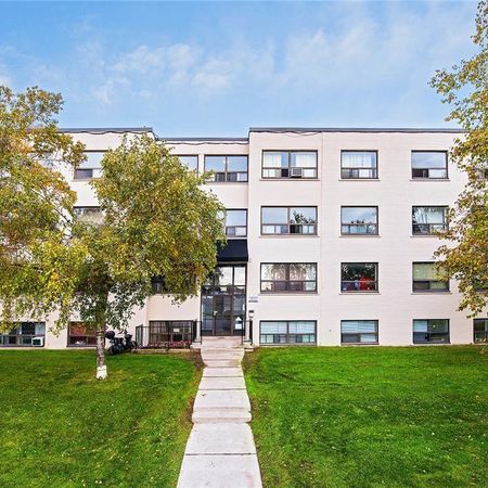 Craigton Apartments 2 - Photo 3