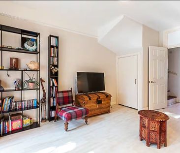 3 Bed Terraced House, Alice Lane, E3 - Photo 1