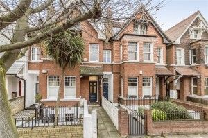 Laitwood Road, London, SW12 - Photo 3