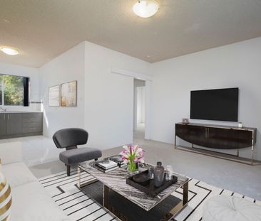 Tidy 2 bedroom apartment opposite the shops! - Photo 4