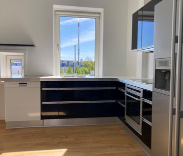 <b>Stilfuld og rummelig 3-værelses på 86 m² – midt på attraktive Øs... - Photo 4