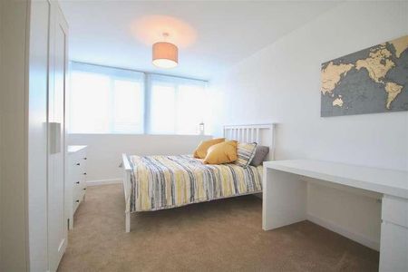 Enterprise House, Isambard Brunel Road, PO1 - Photo 4