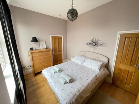 2 bedroom apartment to rent - Photo 5