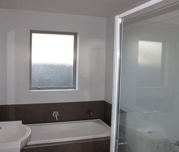 24 Greenwich Street, Halswell Christchurch 8025 - Photo 6