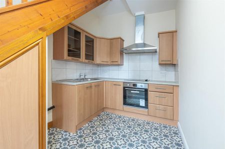 2 bedroom terraced house to rent - Photo 4