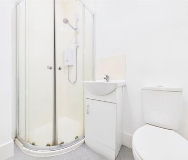 Property to rent - Photo 5